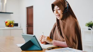 best quran classes online, learning quran for beginners, quran tutor online for free, quranic arabic course online, and quran classes for adults