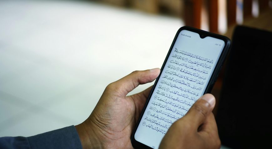 quran teacher uk, tajweed classes online, learn quran online uk, best reading quran, quran tutor near me,